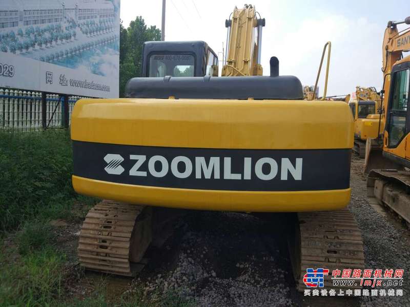 山东出售转让二手6500小时2011年中联重科ZE230E挖掘机