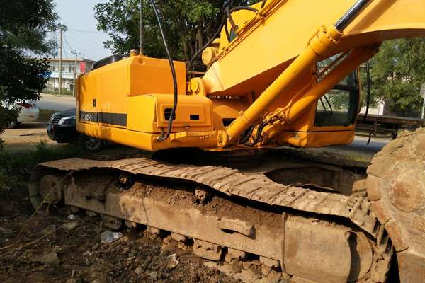 山东出售转让二手9000小时2007年现代R225LC挖掘机