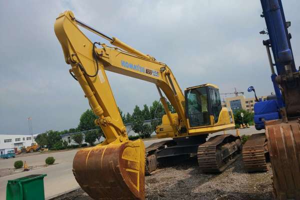 山东出售转让二手3000小时2013年小松PC270挖掘机