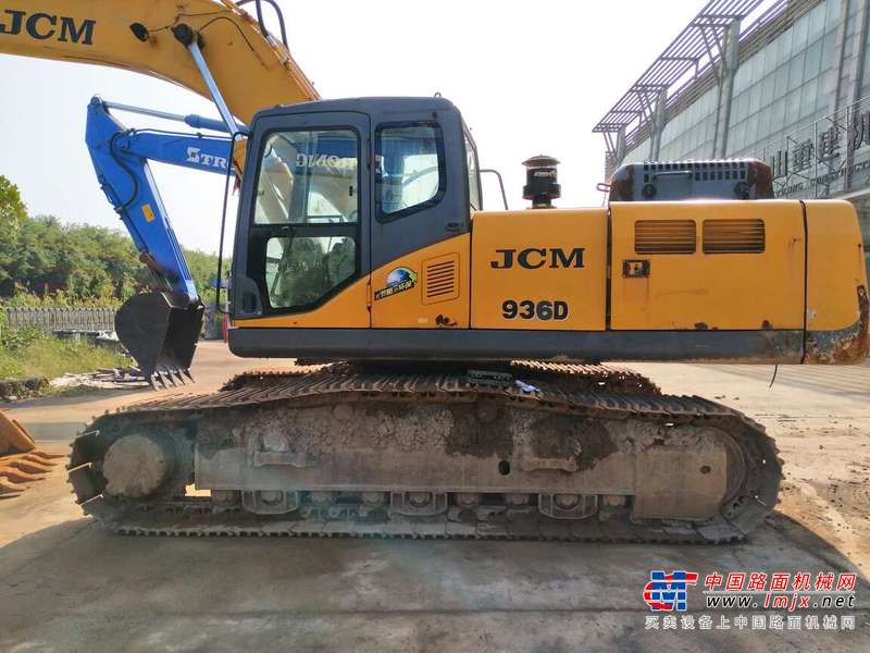 山东出售转让二手4000小时2013年山重建机JCM933D挖掘机
