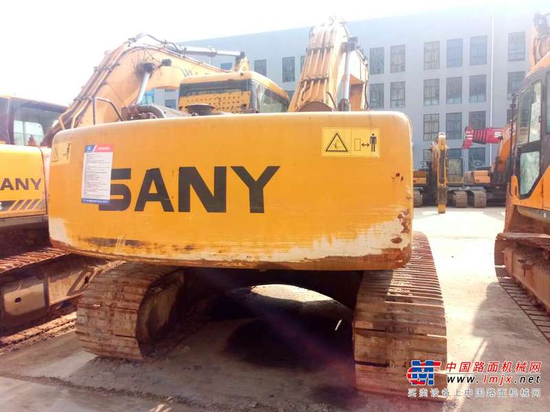 山东出售转让二手6300小时2010年三一重工SY235C挖掘机
