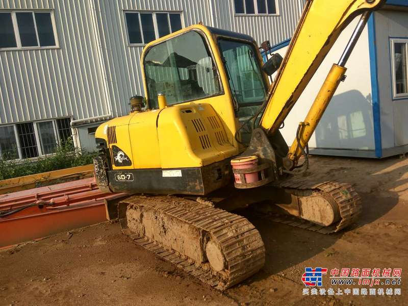 山东出售转让二手9500小时2007年现代R60挖掘机
