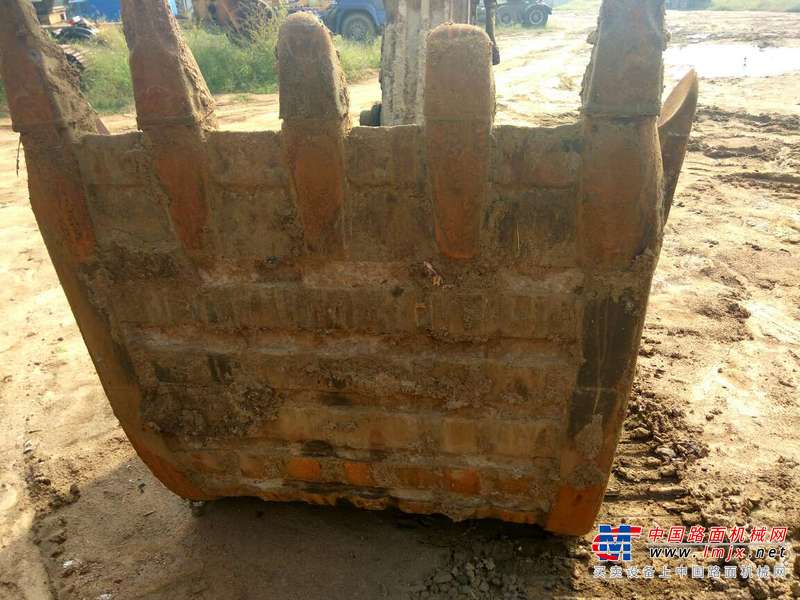 山东出售转让二手9000小时2008年现代R225LC挖掘机