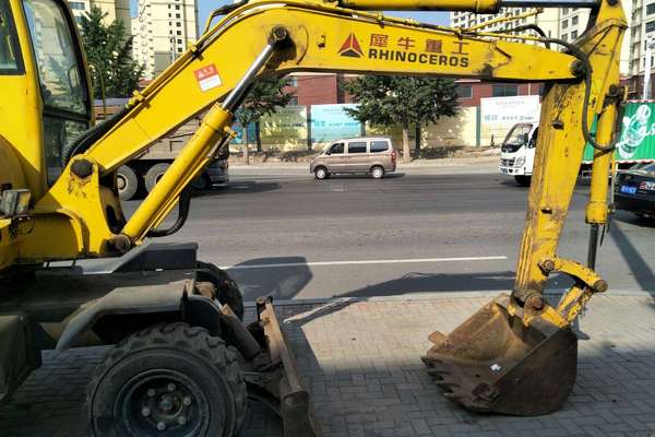 辽宁出售转让二手10000小时2009年犀牛重工轮挖XM977挖掘机