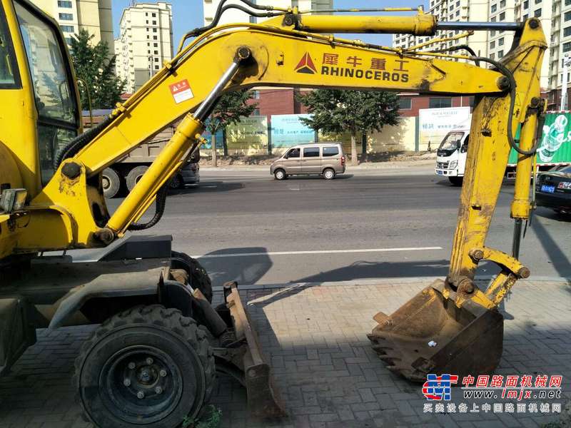 辽宁出售转让二手10000小时2009年犀牛重工轮挖XM977挖掘机