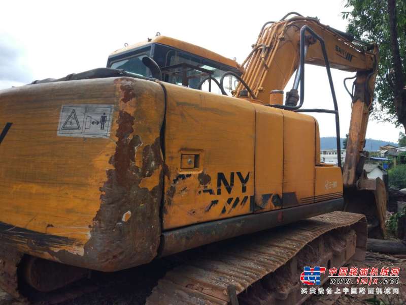 云南出售转让二手5000小时2012年三一重工SY135C挖掘机