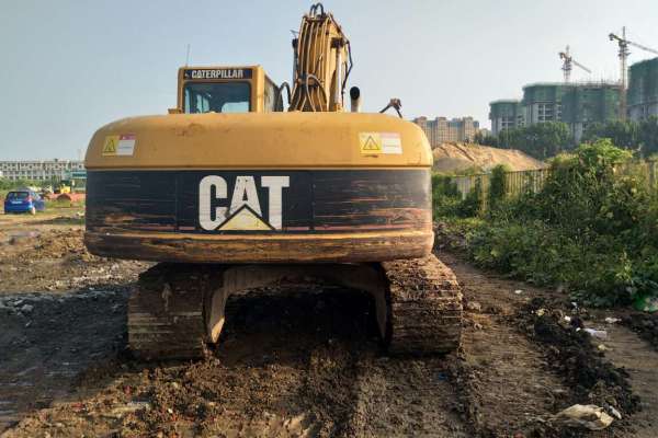 山东出售转让二手7000小时2006年卡特彼勒320C挖掘机