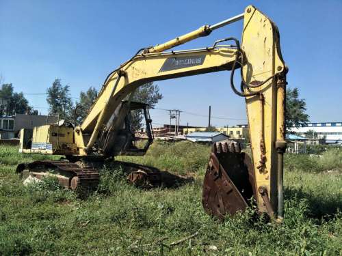 辽宁出售转让二手3000小时2003年住友SH210挖掘机