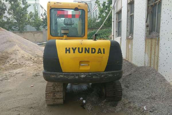 山东出售转让二手8500小时2008年现代R55挖掘机