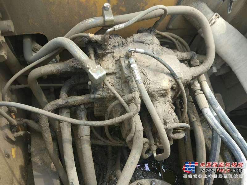 山东出售转让二手10000小时2011年沃尔沃EC240B挖掘机