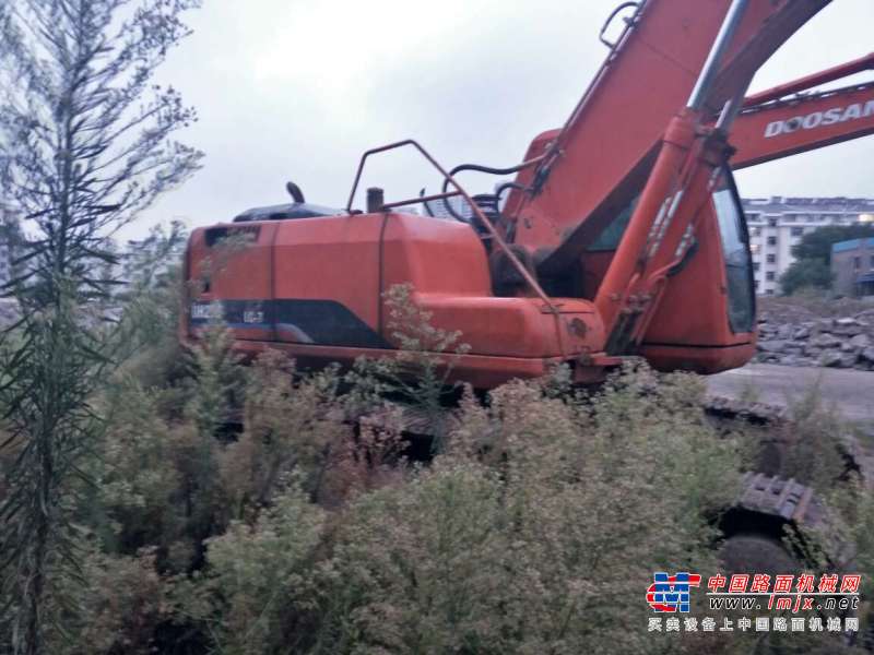 山东出售转让二手12000小时2008年斗山DH220挖掘机