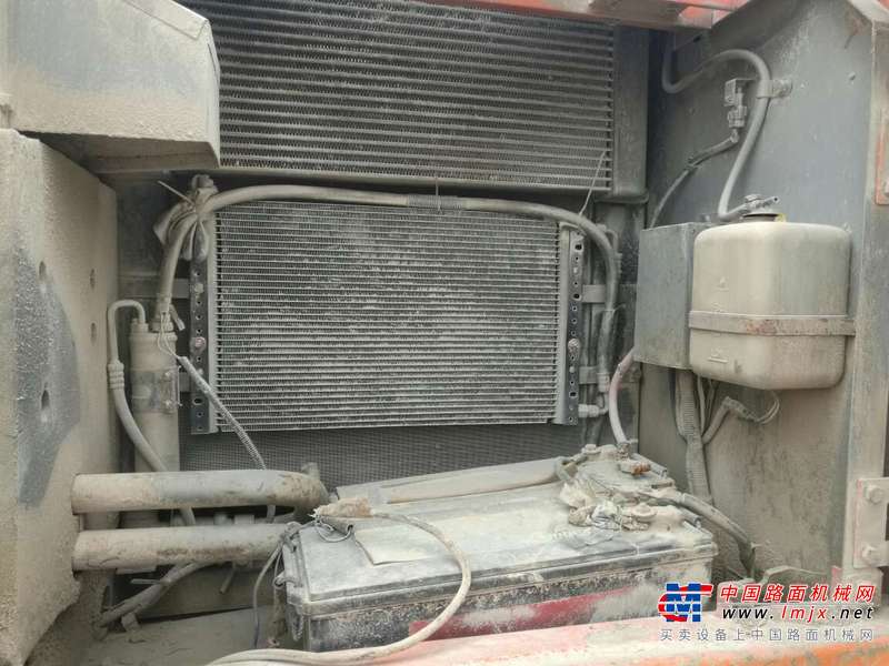 山东出售转让二手9138小时2005年日立ZX200挖掘机