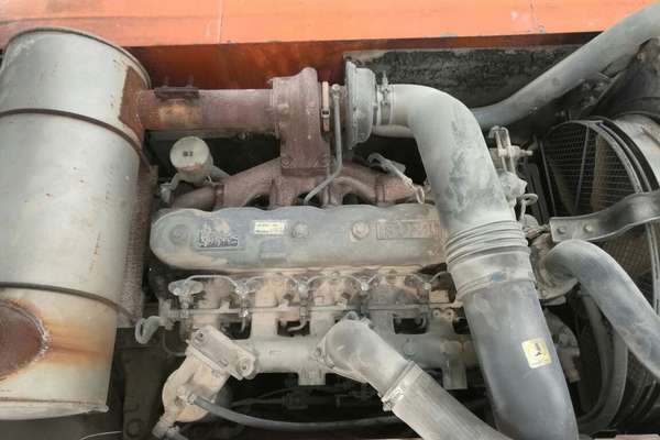 山东出售转让二手9138小时2005年日立ZX200挖掘机