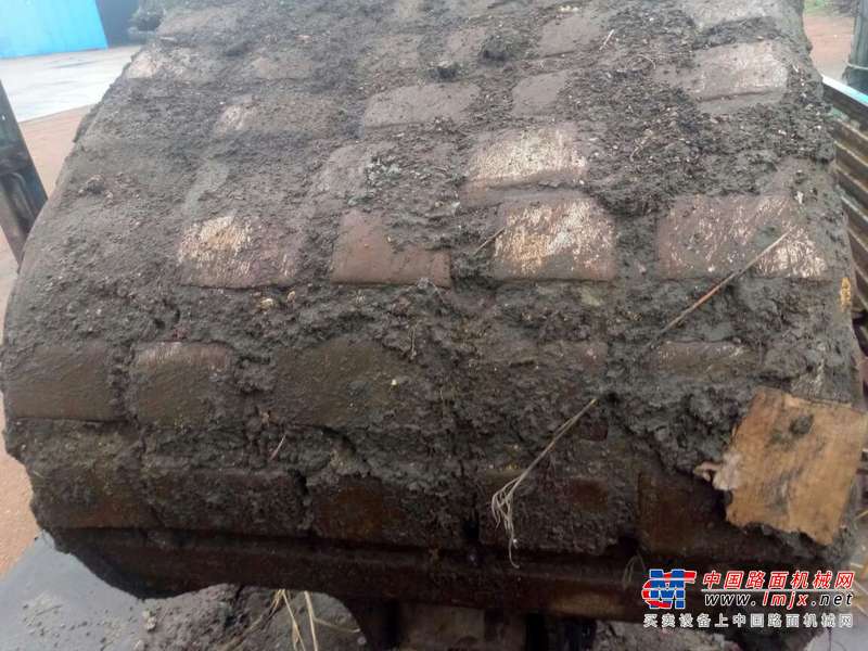 黑龙江出售转让二手7000小时2009年柳工CLG915C挖掘机