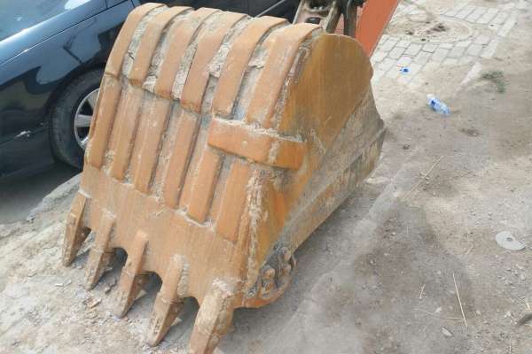 宁夏出售转让二手8000小时2009年斗山DH150挖掘机