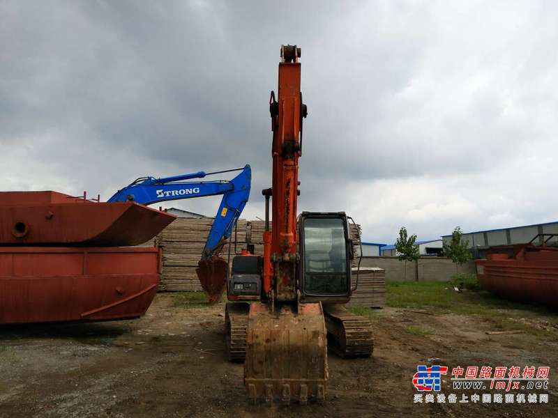 山东出售转让二手6000小时2009年日立ZX120挖掘机