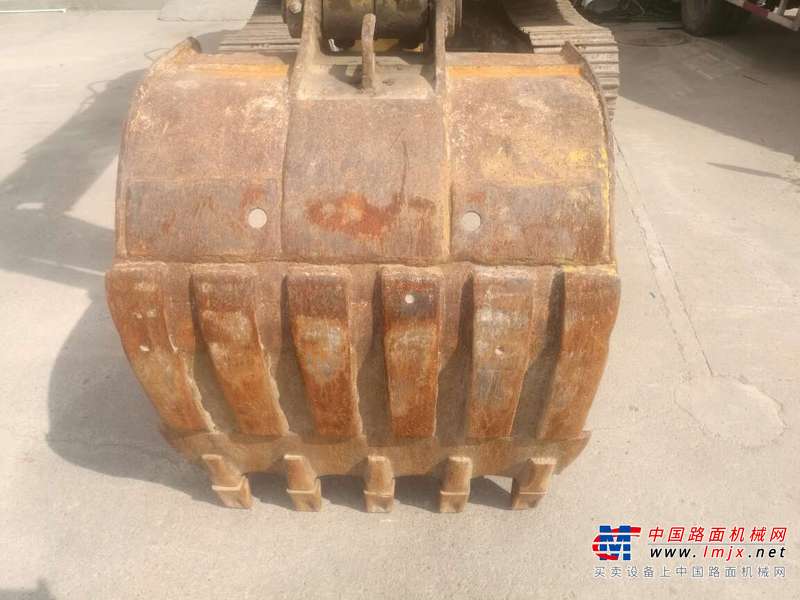 山东出售转让二手6824小时2011年小松PC70挖掘机