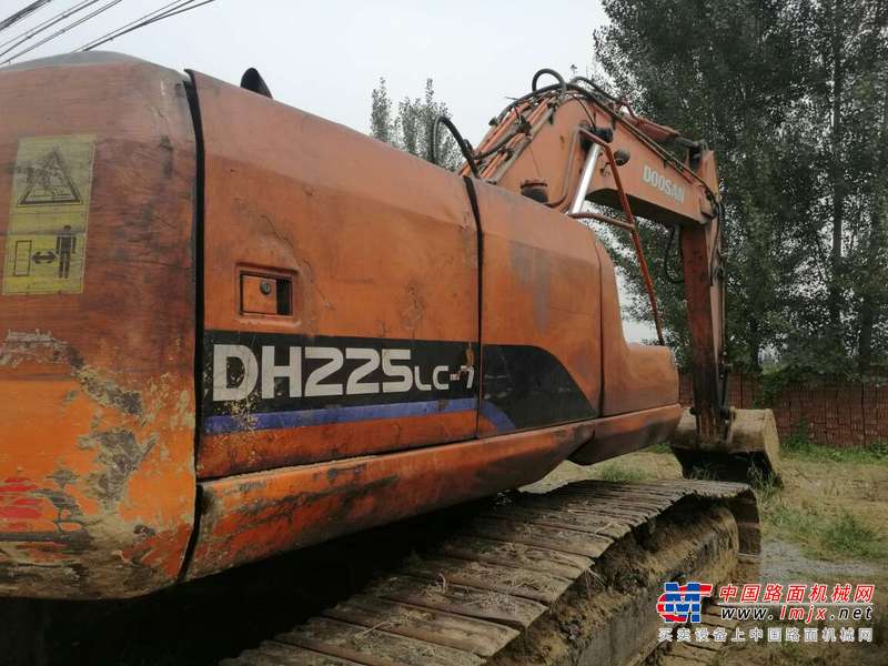 山东出售转让二手11000小时2006年大宇DH220LC挖掘机