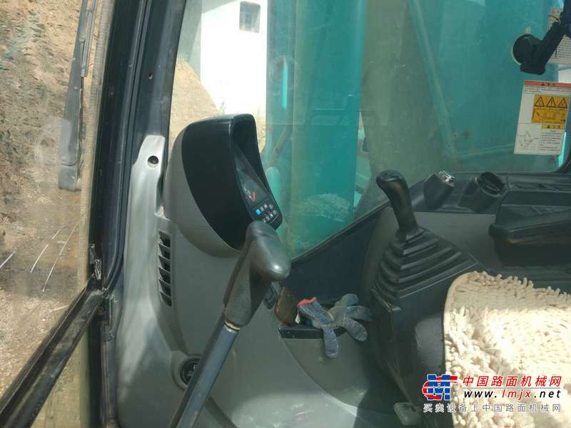 云南出售转让二手3885小时2013年神钢SK260LC挖掘机