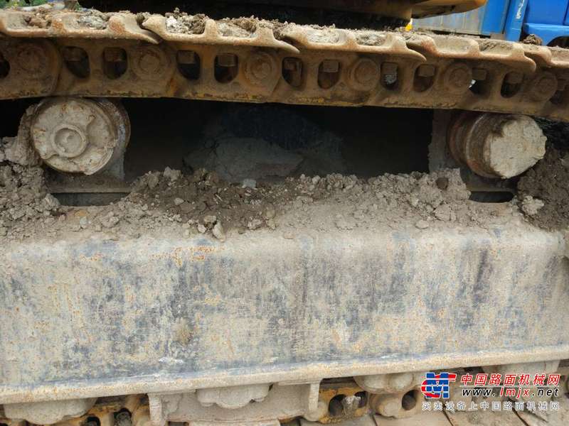 云南出售转让二手8000小时2010年三一重工SY210C挖掘机