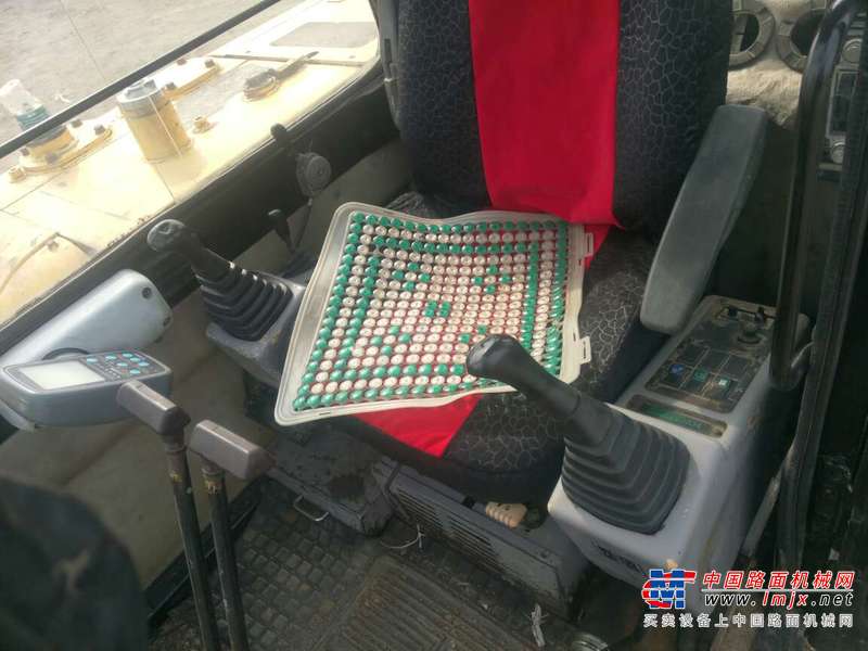 山东出售转让二手8500小时2008年现代R55挖掘机