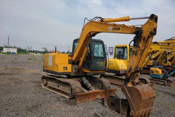 山东出售转让二手7600小时2011年山重建机907B挖掘机