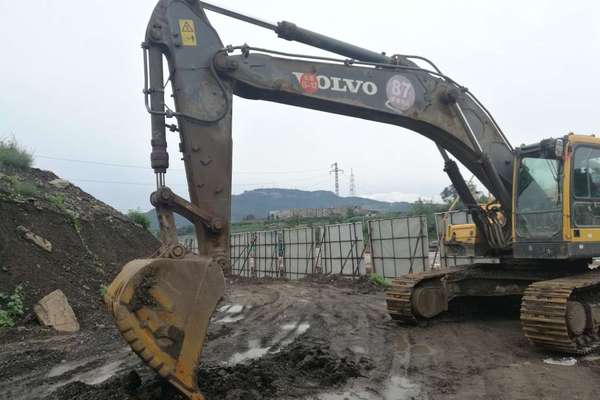 山西出售转让二手19000小时2011年沃尔沃EC360BLC挖掘机