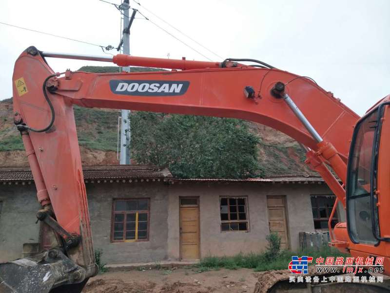 甘肃出售转让二手4500小时2012年斗山DH225LC挖掘机
