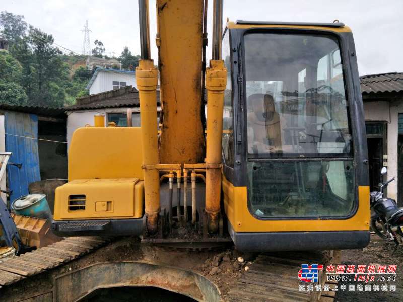 云南出售转让二手4000小时2013年山重建机JCM913D挖掘机