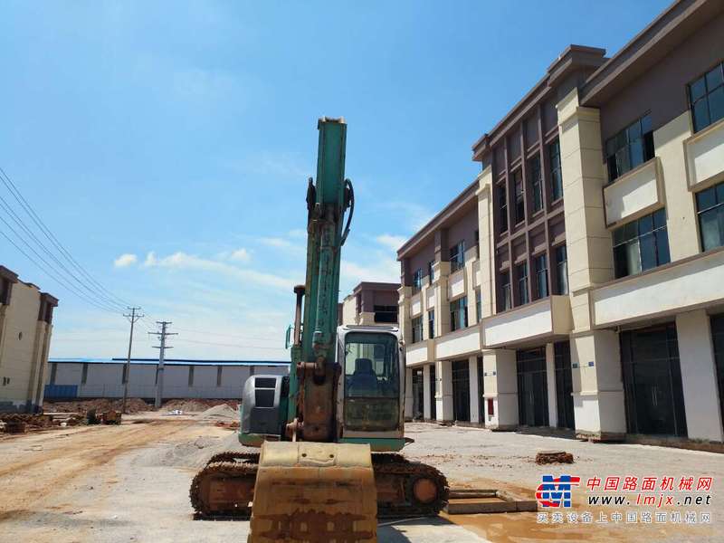 江西出售转让二手11000小时2003年神钢SK135USR挖掘机