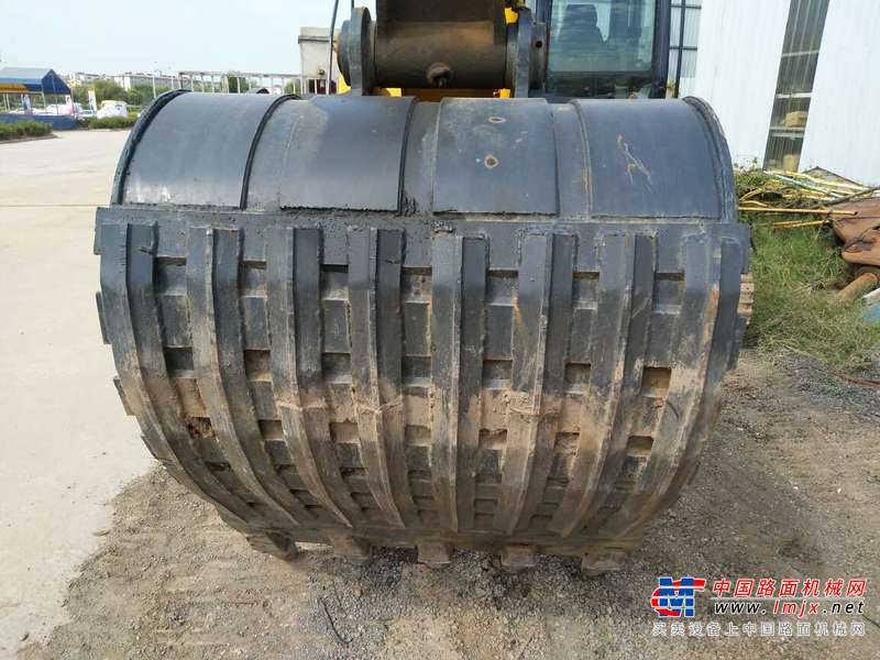 山东出售转让二手3000小时2013年山重建机JCM933D挖掘机