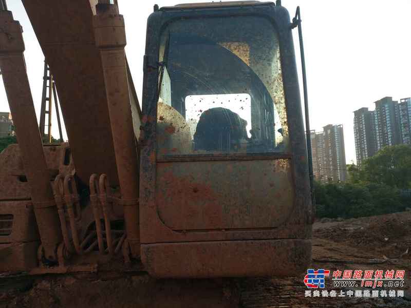 江西出售转让二手4000小时2007年卡特彼勒320C挖掘机