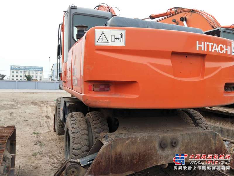 山西出售转让二手6000小时2007年日立ZX180W挖掘机