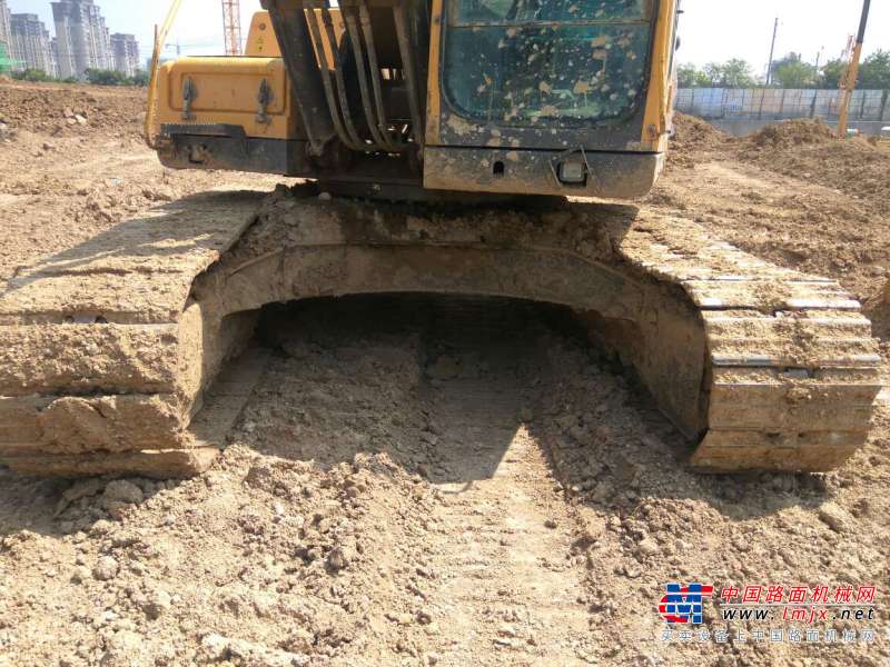 安徽出售转让二手10000小时2011年沃尔沃EC210B挖掘机