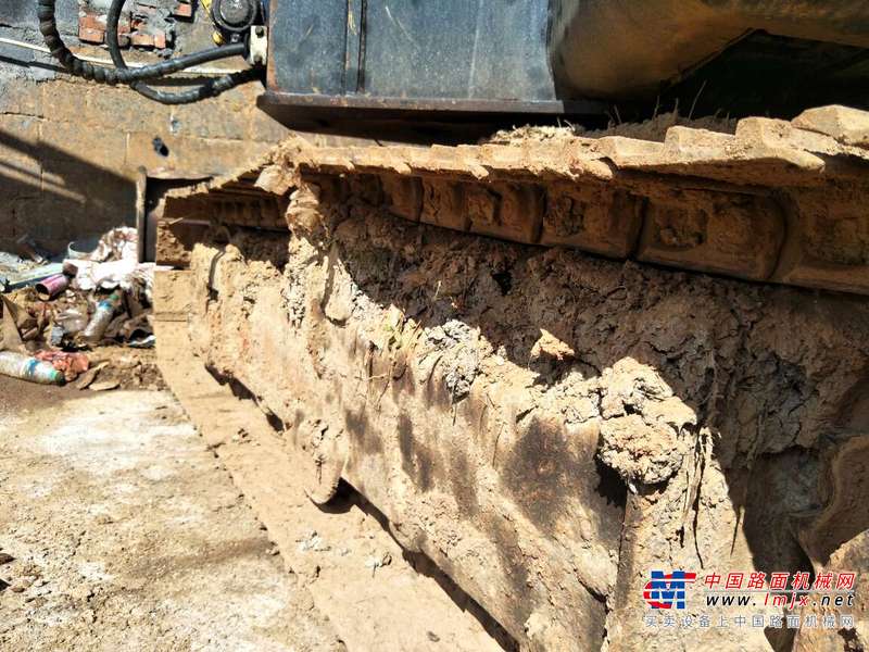 江西出售转让二手4000小时2010年现代R60挖掘机