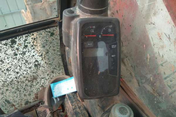 安徽出售转让二手15000小时2009年日立ZX70挖掘机