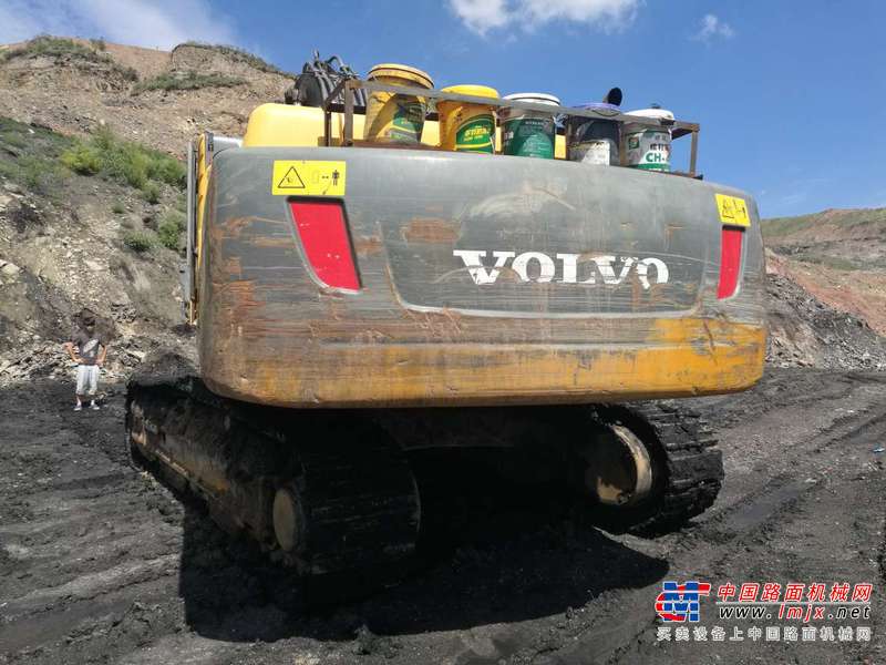 山西出售转让二手8000小时2011年沃尔沃EC360BLC挖掘机