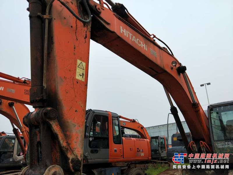 山西出售转让二手8500小时2009年日立ZX330挖掘机
