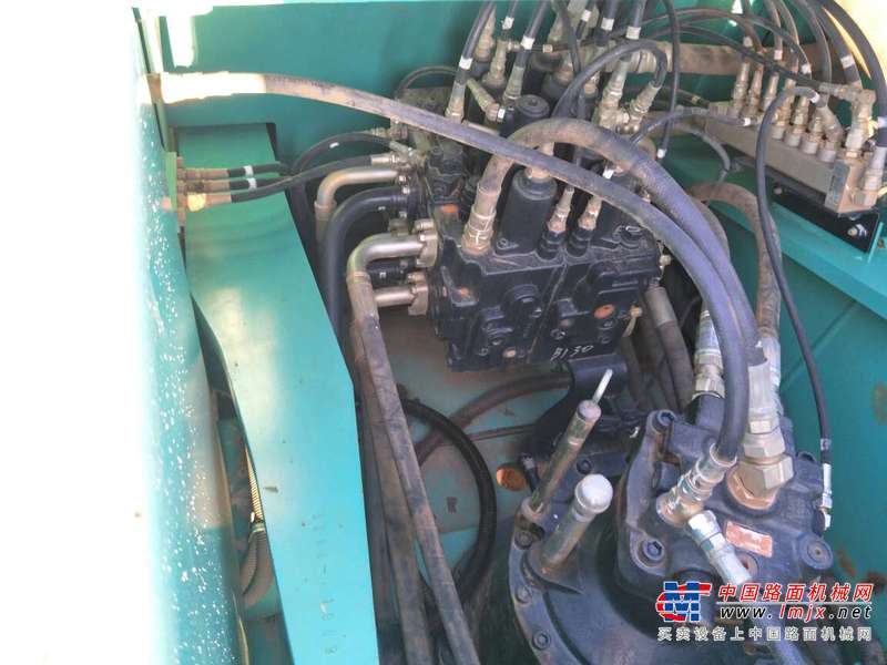 云南出售转让二手8900小时2012年神钢SK260LC挖掘机