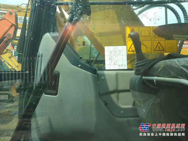 山东出售转让二手50小时2016年徐工XE150D挖掘机