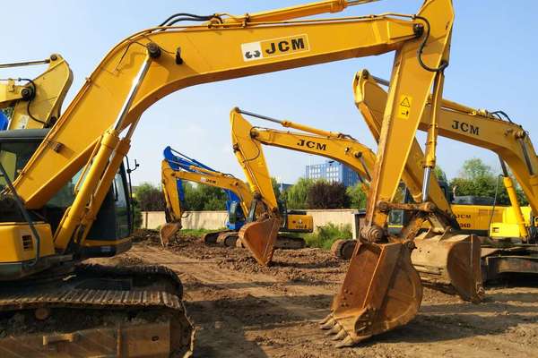 山东出售转让二手3000小时2011年山重建机JCM912C挖掘机