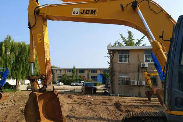 山东出售转让二手3000小时2011年山重建机JCM912C挖掘机