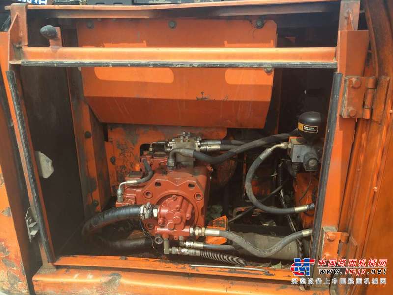 山东出售转让二手8500小时2010年斗山DH220LC挖掘机