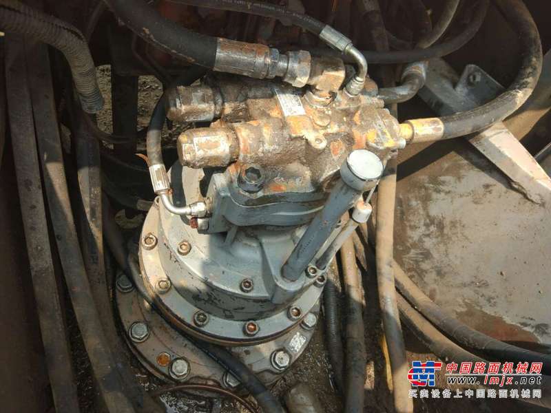 山东出售转让二手10000小时2003年日立ZX200挖掘机