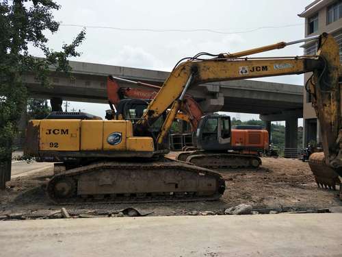四川出售转让二手8452小时2012年山重建机924C挖掘机
