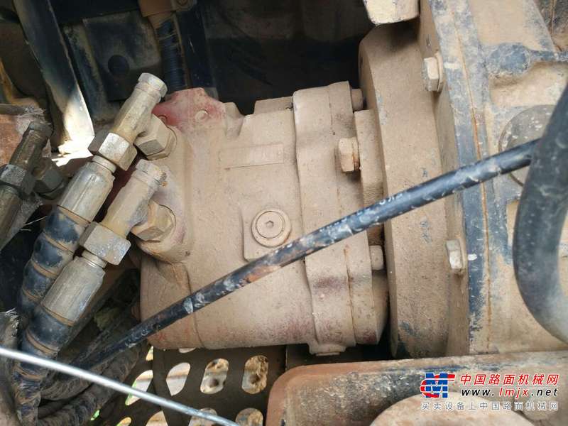 江西出售转让二手5000小时2013年柳工CLG906D挖掘机