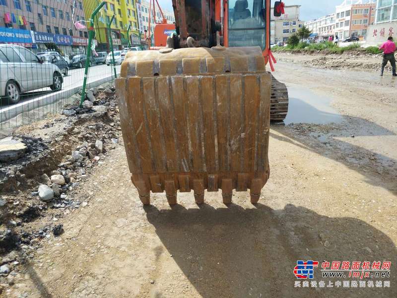 辽宁出售转让二手6000小时2011年斗山DH225LC挖掘机