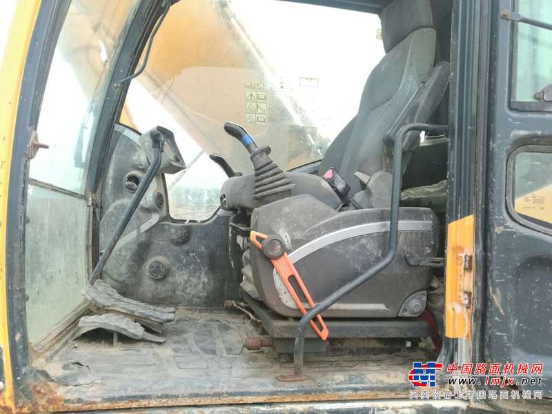山东出售转让二手8237小时2011年现代R225LC挖掘机