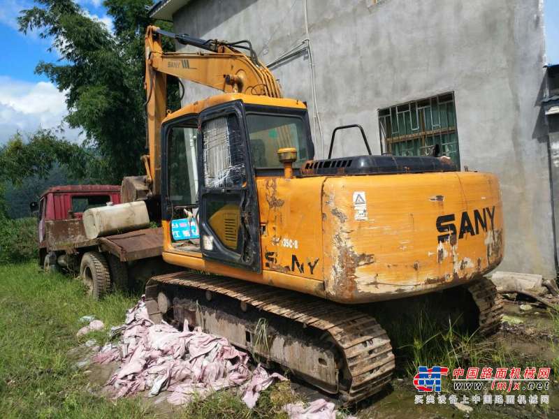 云南出售转让二手8625小时2009年三一重工SY135挖掘机