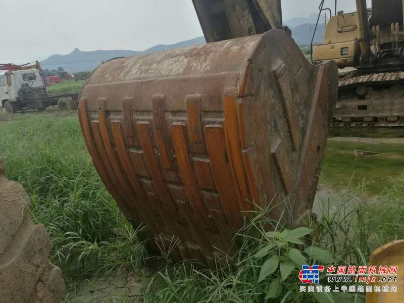 山东出售转让二手9833小时2003年卡特彼勒325C挖掘机